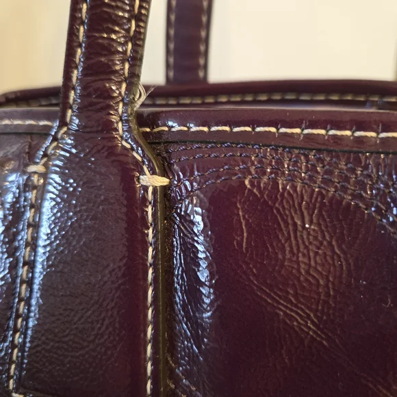 Y2K vintage Coach Signature Frame Carryall. Kisslock. Deep Plum. - Picture 13 of 14